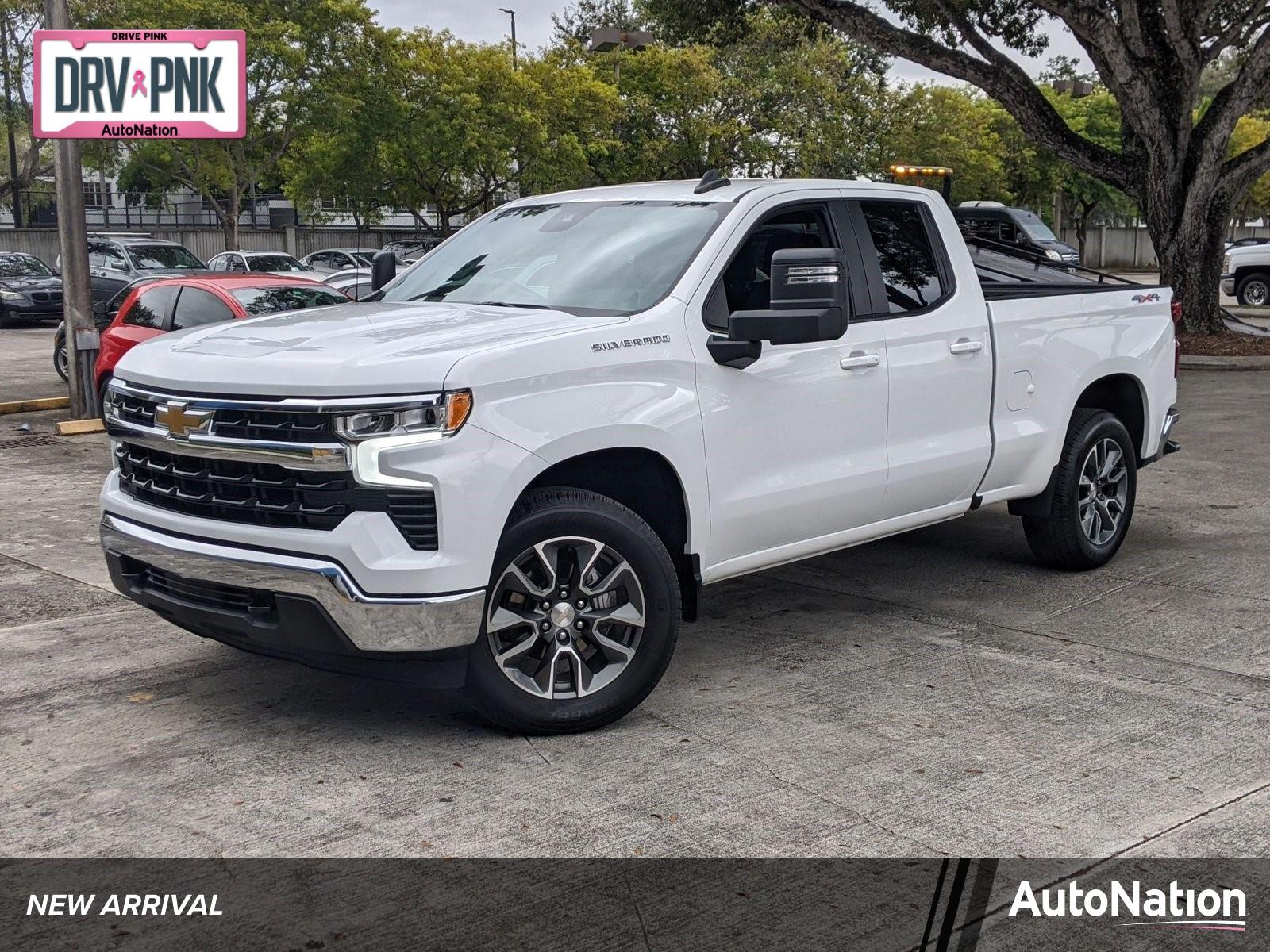 2023 Chevrolet Silverado 1500 Vehicle Photo in PEMBROKE PINES, FL 33024-6534