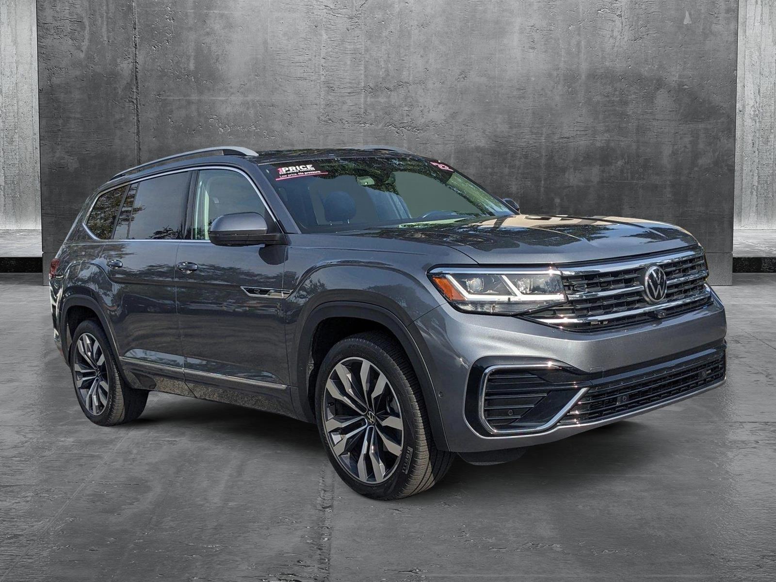 2022 Volkswagen Atlas Vehicle Photo in GREENACRES, FL 33463-3207