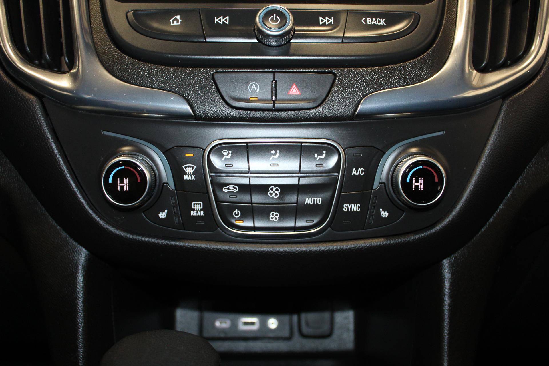 2023 Chevrolet Equinox Vehicle Photo in NORTHAMPTON, MA 01060-1120