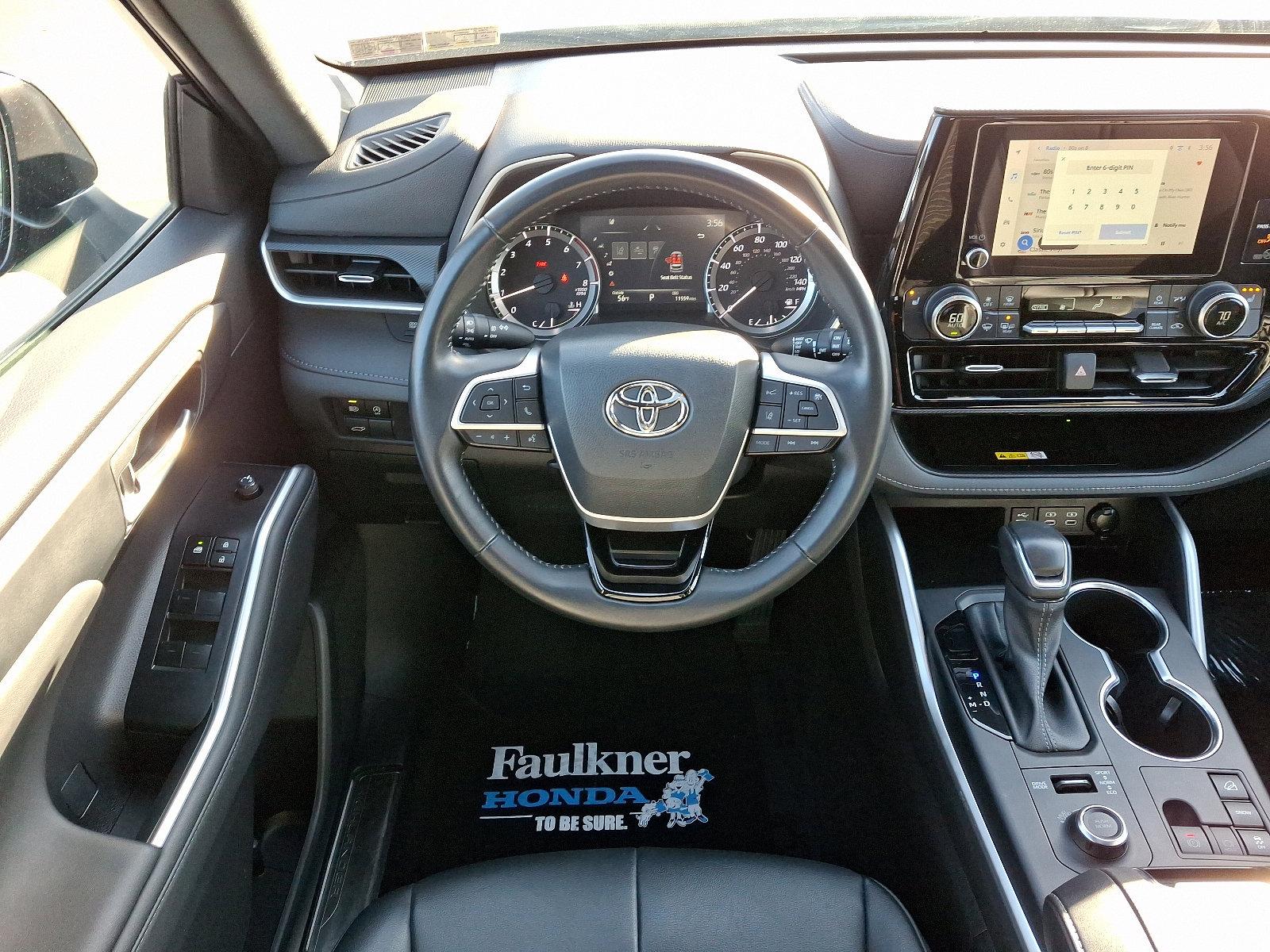 2023 Toyota Highlander Vehicle Photo in Harrisburg, PA 17111