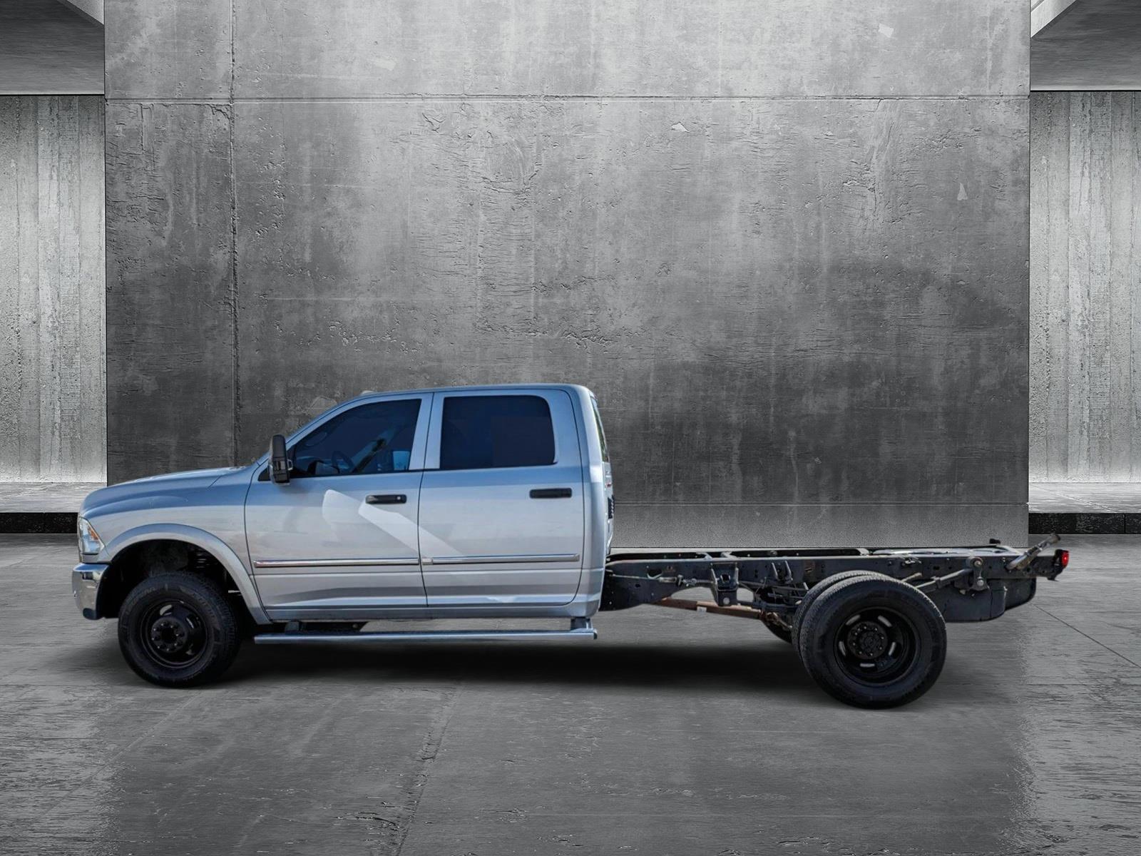 2018 Ram 3500 Chassis Cab Vehicle Photo in Las Vegas, NV 89149
