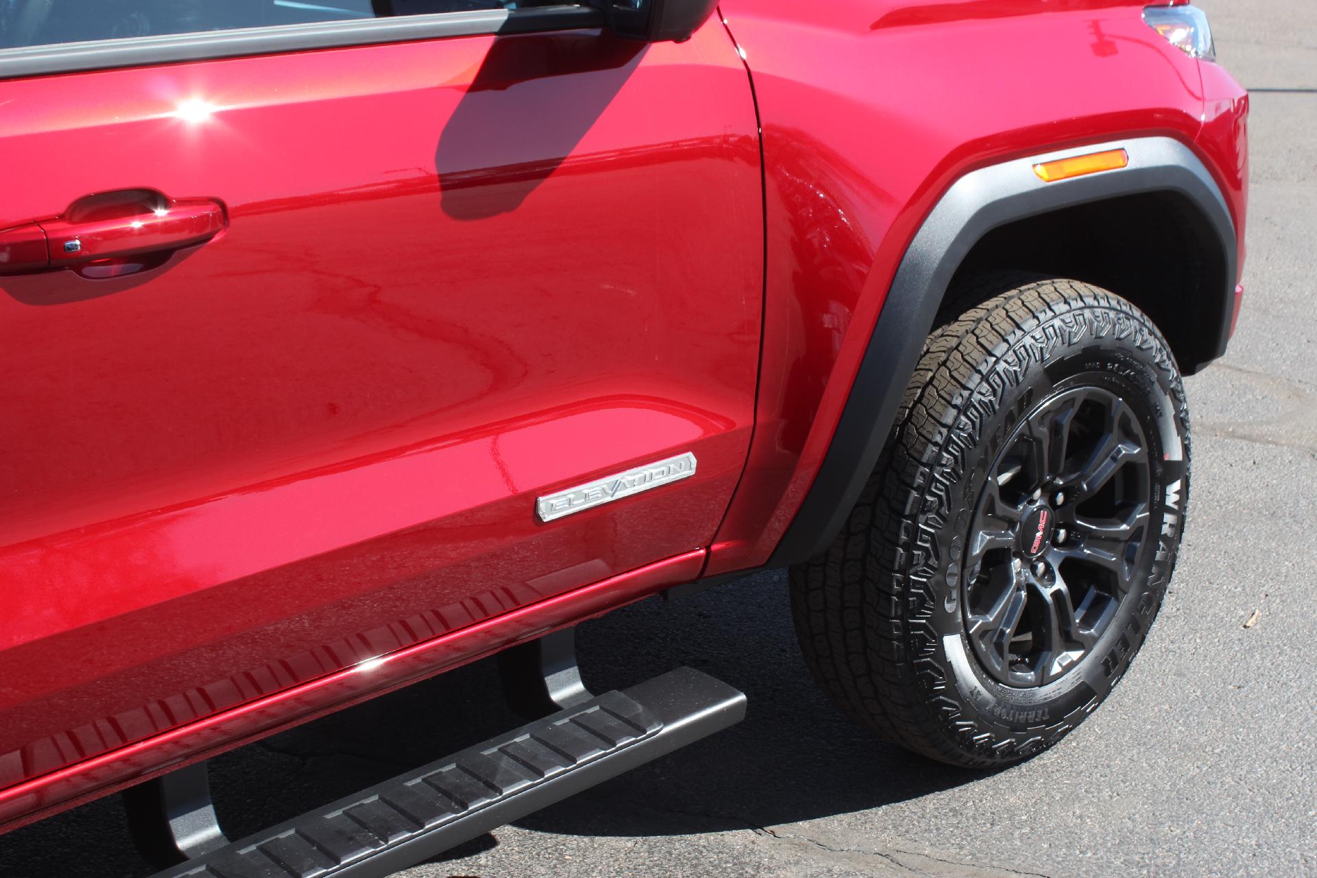 2025 GMC Canyon Vehicle Photo in AURORA, CO 80012-4011