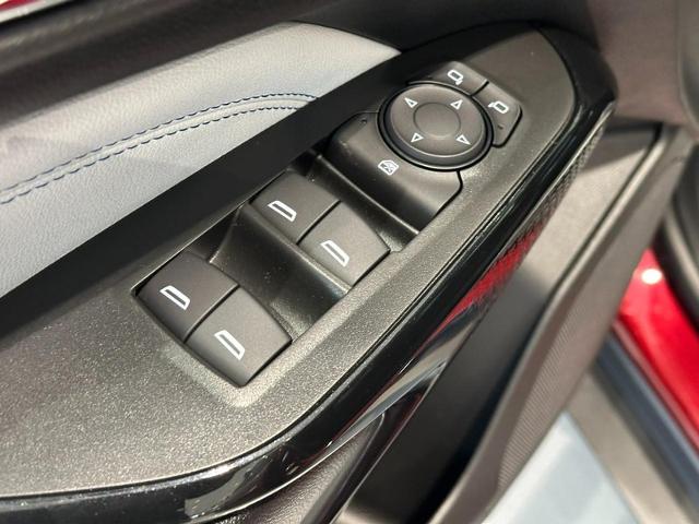 2025 Chevrolet Trax Vehicle Photo in COLUMBIA, MO 65203-3903