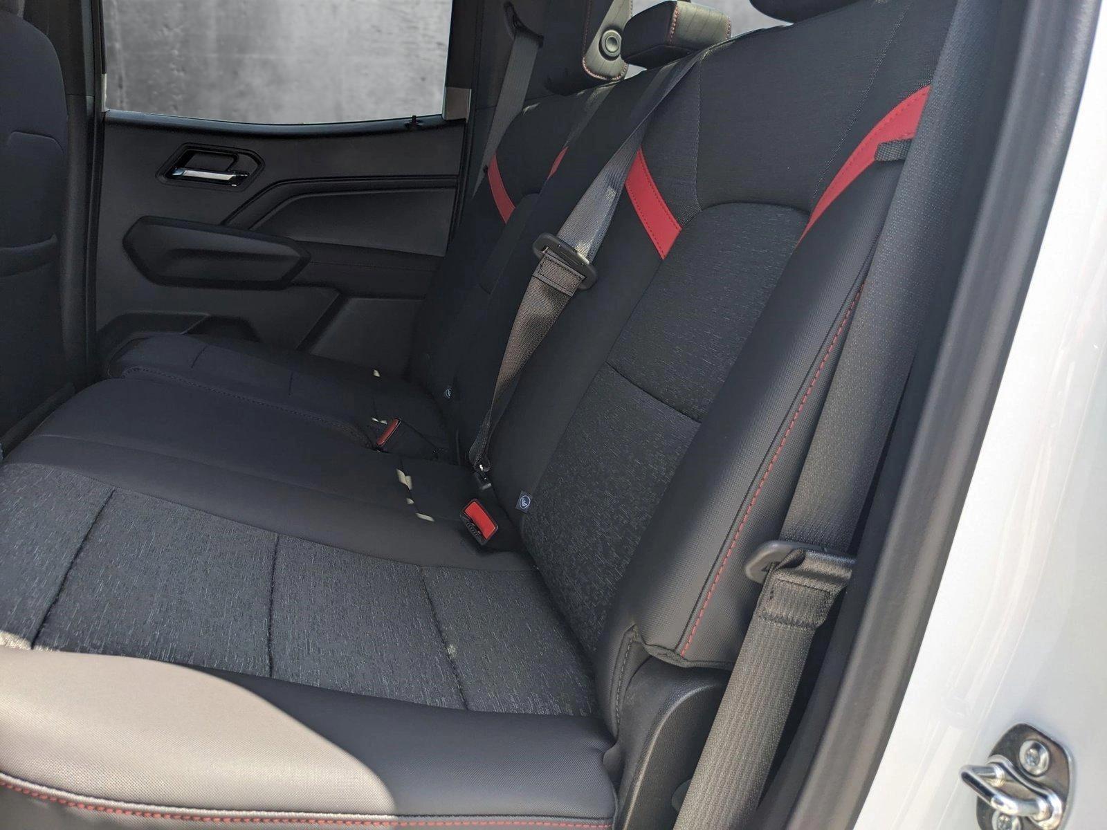 2025 Chevrolet Colorado Vehicle Photo in MIAMI, FL 33172-3015