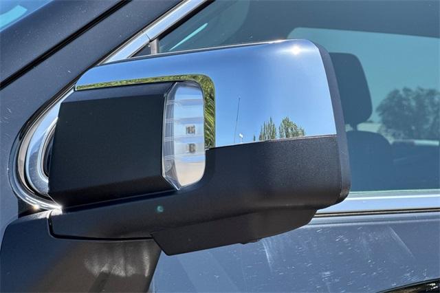 2024 GMC Sierra 1500 Vehicle Photo in ELK GROVE, CA 95757-8703