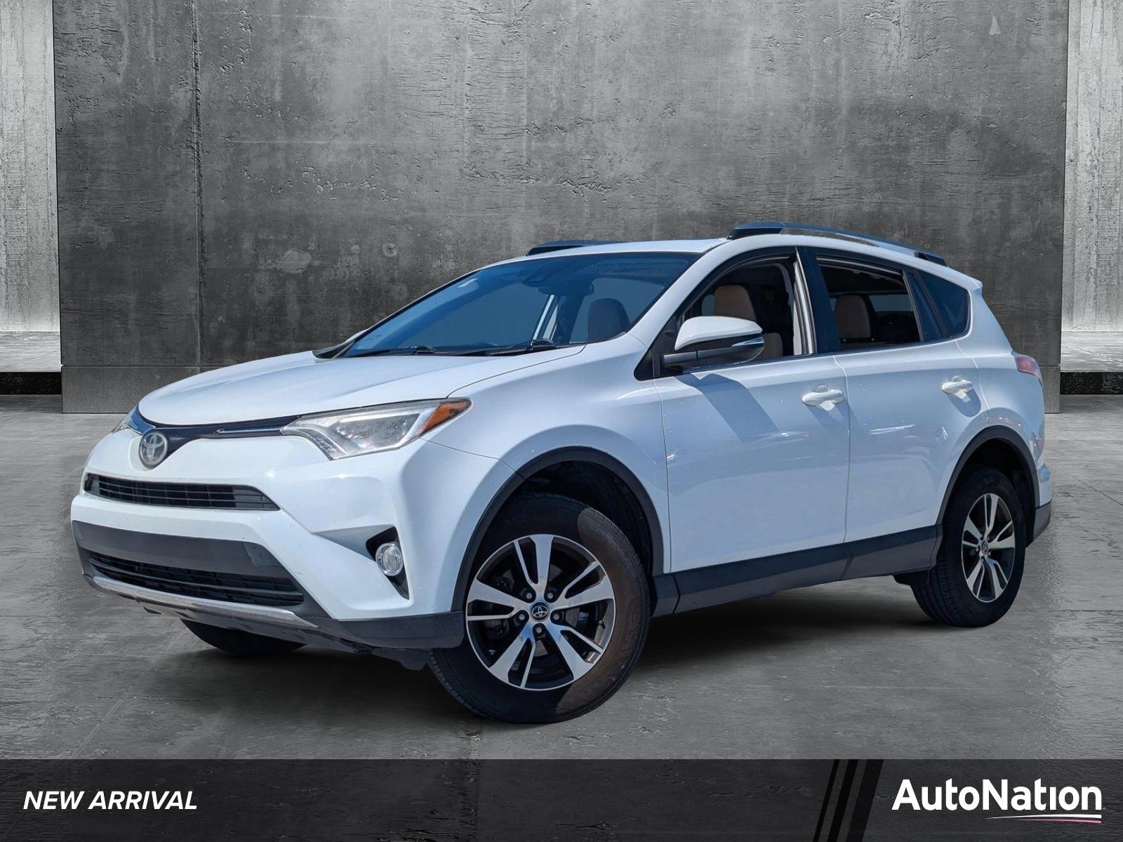 2017 Toyota RAV4 Vehicle Photo in Ft. Myers, FL 33907