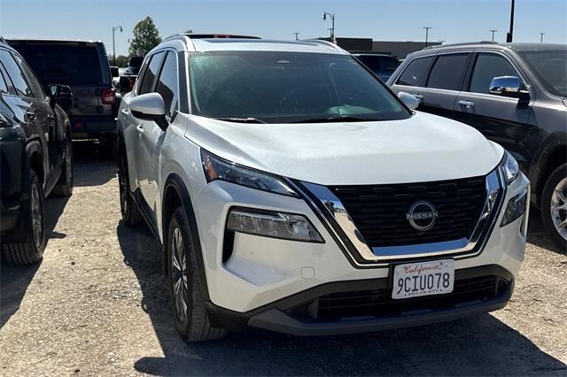 2022 Nissan Rogue Vehicle Photo in ELK GROVE, CA 95757-8703