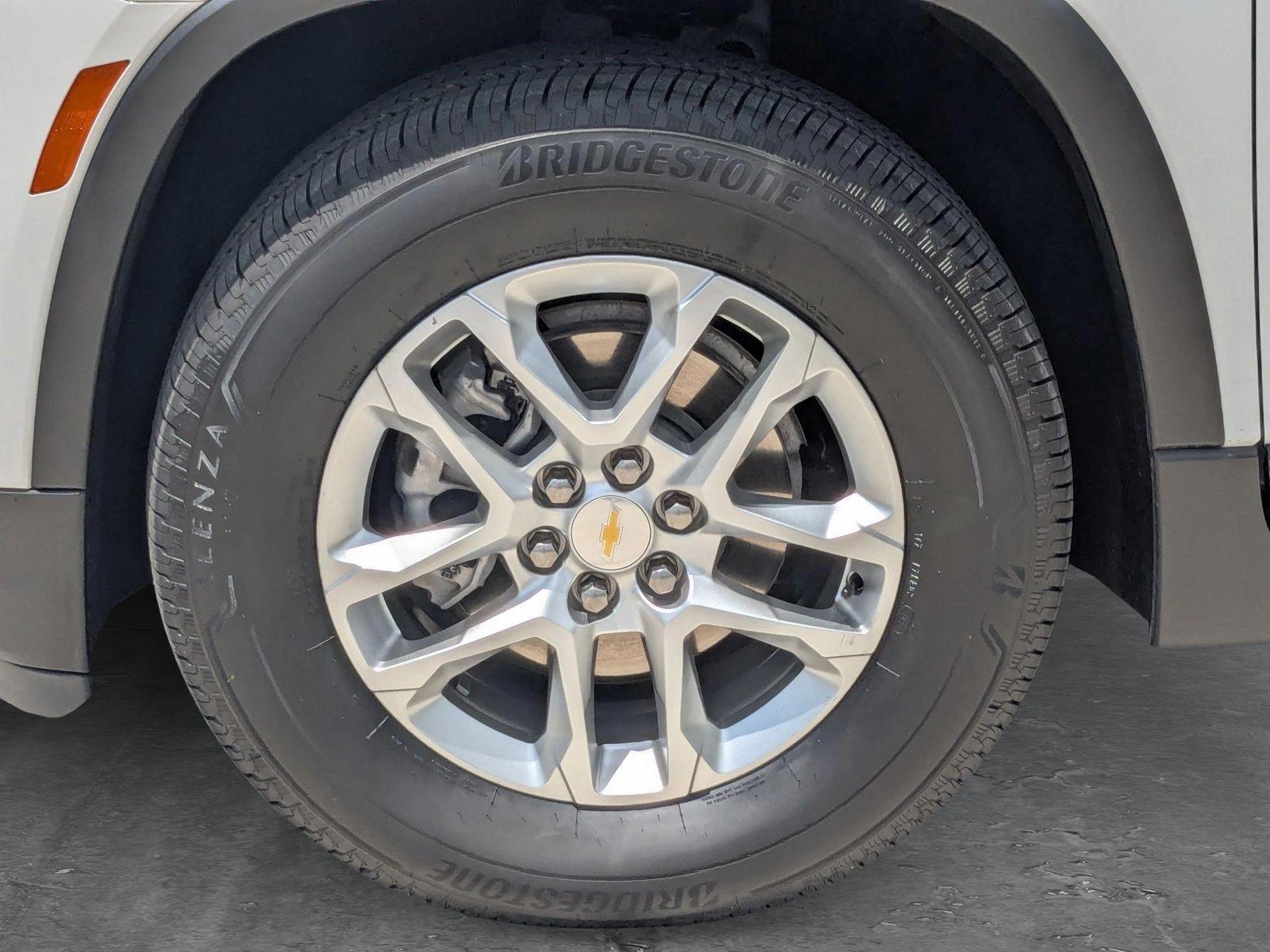 2023 Chevrolet Traverse Vehicle Photo in PEMBROKE PINES, FL 33024-6534