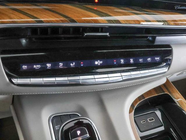 2021 Cadillac Escalade Vehicle Photo in Dallas, TX 75209