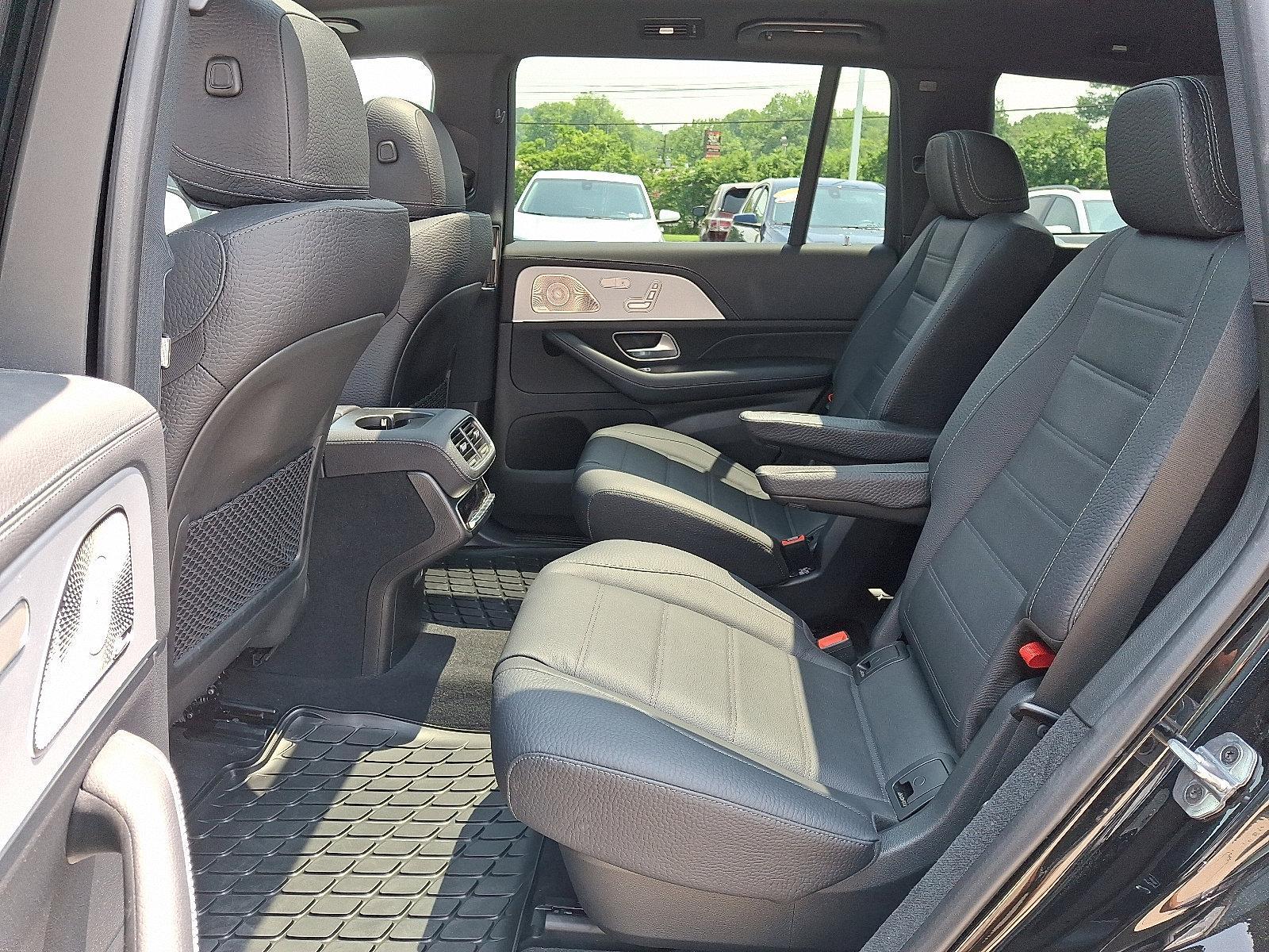 2024 Mercedes-Benz GLS Vehicle Photo in BETHLEHEM, PA 18017-9401