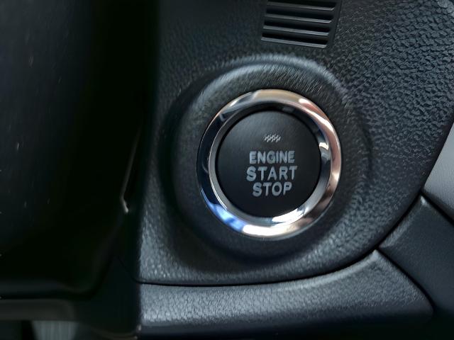 2025 Subaru Outback Vehicle Photo in Green Bay, WI 54304