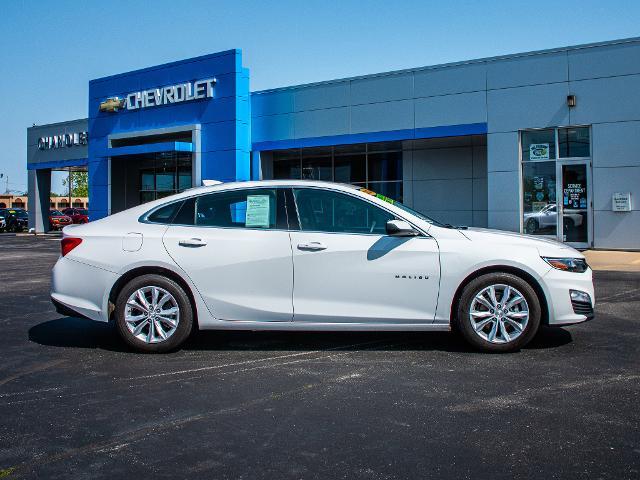 2024 Chevrolet Malibu Vehicle Photo in MADISON, IN 47250-1611
