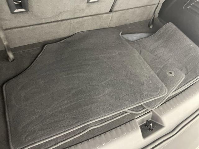 2025 Buick Enclave Vehicle Photo in GILBERT, AZ 85297-0402