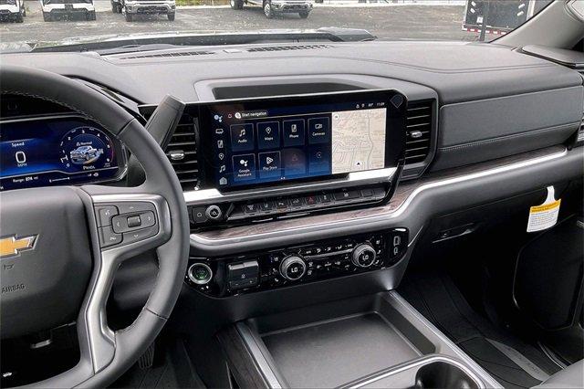 2025 Chevrolet Silverado 3500 HD Vehicle Photo in INDEPENDENCE, MO 64055-1314