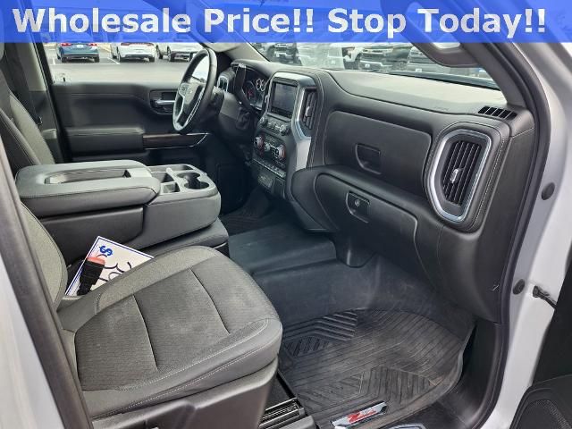 2022 Chevrolet Silverado 1500 LTD Vehicle Photo in GREEN BAY, WI 54304-5303