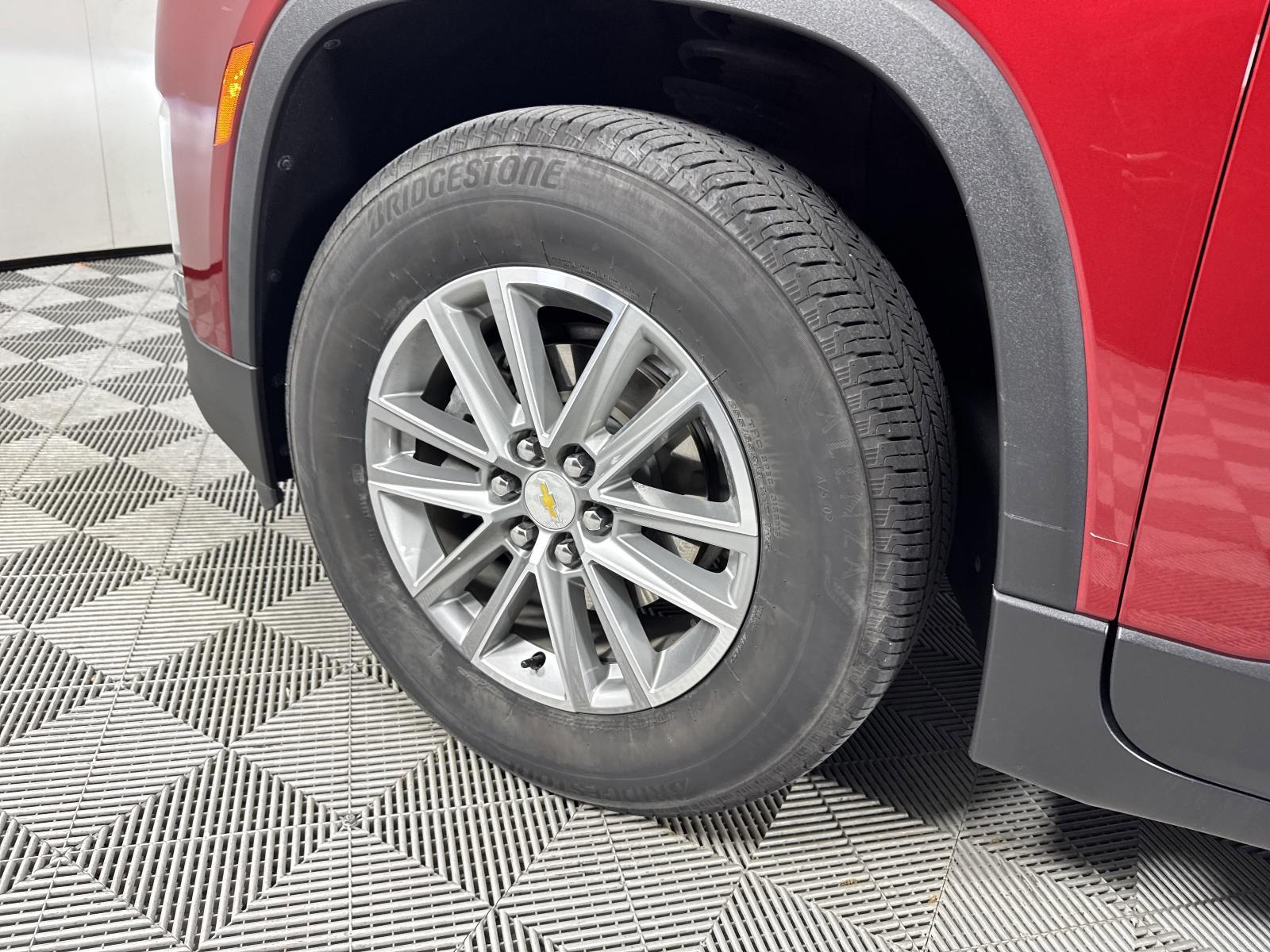2023 Chevrolet Traverse Vehicle Photo in GEORGETOWN, TX 78626-7508