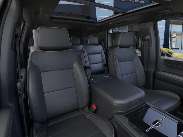2025 GMC Yukon Vehicle Photo in ZELIENOPLE, PA 16063-2910