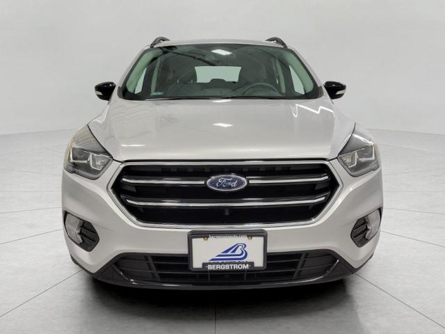 2017 Ford Escape Vehicle Photo in Neenah, WI 54956