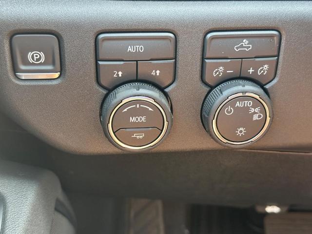 2025 Chevrolet Silverado 1500 Vehicle Photo in COLUMBIA, MO 65203-3903