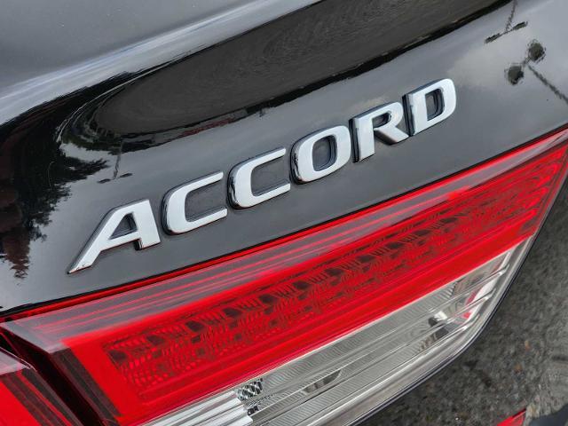 2022 Honda Accord Sedan Vehicle Photo in DENTON, TX 76210-9321