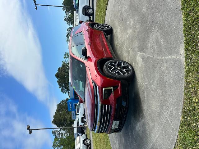 View vehicle photo 4