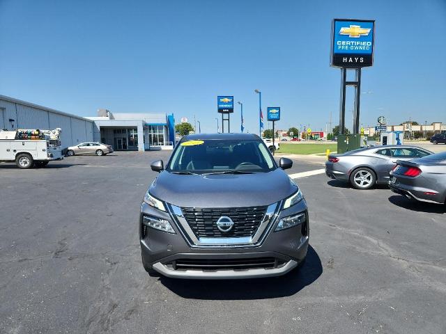 Used 2021 Nissan Rogue SV with VIN 5N1AT3BA9MC781006 for sale in Hays, KS