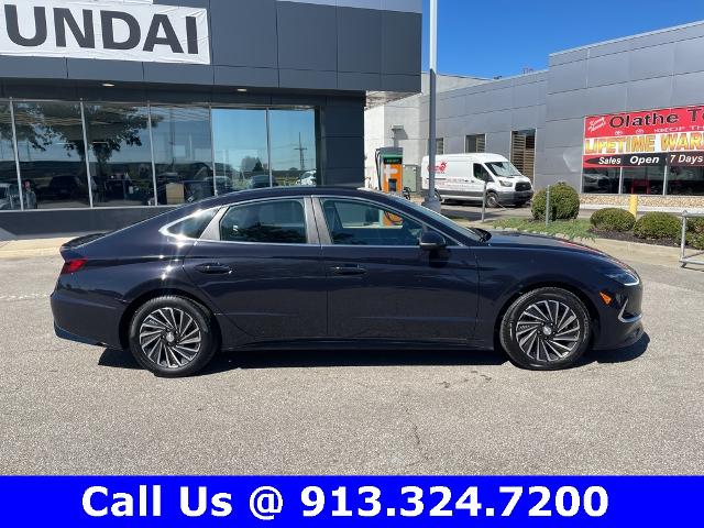 Certified 2023 Hyundai Sonata Hybrid SEL with VIN KMHL34JJ1PA070514 for sale in Kansas City