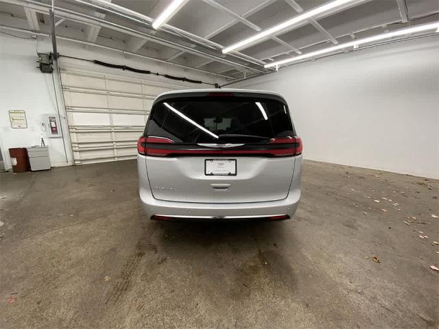 2023 Chrysler Pacifica Vehicle Photo in PORTLAND, OR 97225-3518