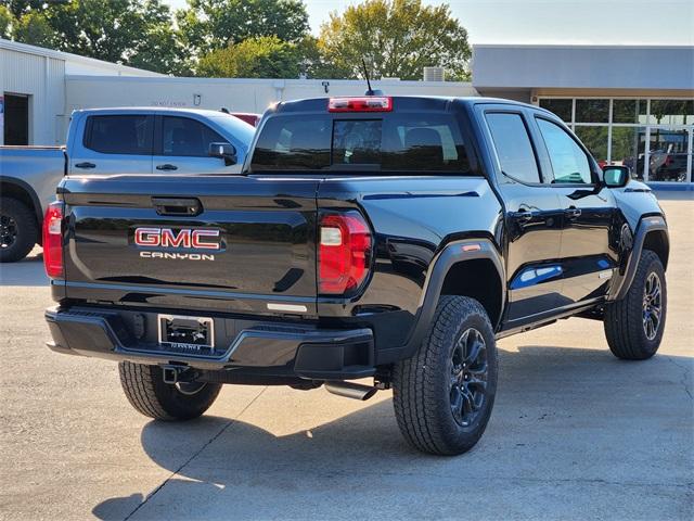 2024 GMC Canyon Vehicle Photo in GAINESVILLE, TX 76240-2013