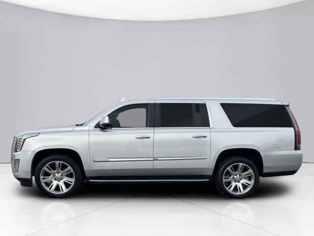 2019 Cadillac Escalade ESV Vehicle Photo in LEOMINSTER, MA 01453-2952