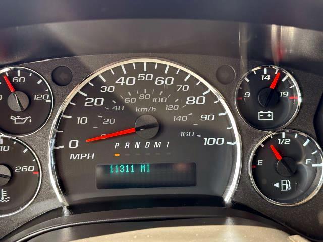 2022 Chevrolet Express Cargo Van Vehicle Photo in Roslyn, NY 11576