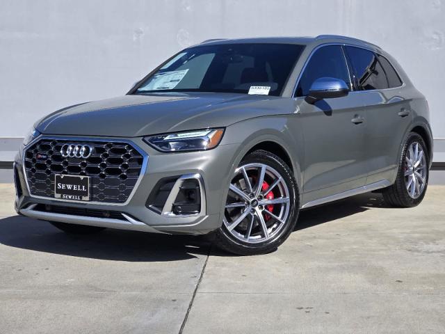 2025 Audi SQ5 Vehicle Photo in SUGAR LAND, TX 77478