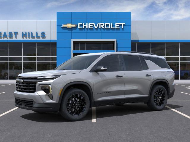 2025 Chevrolet Traverse Vehicle Photo in Roslyn, NY 11576