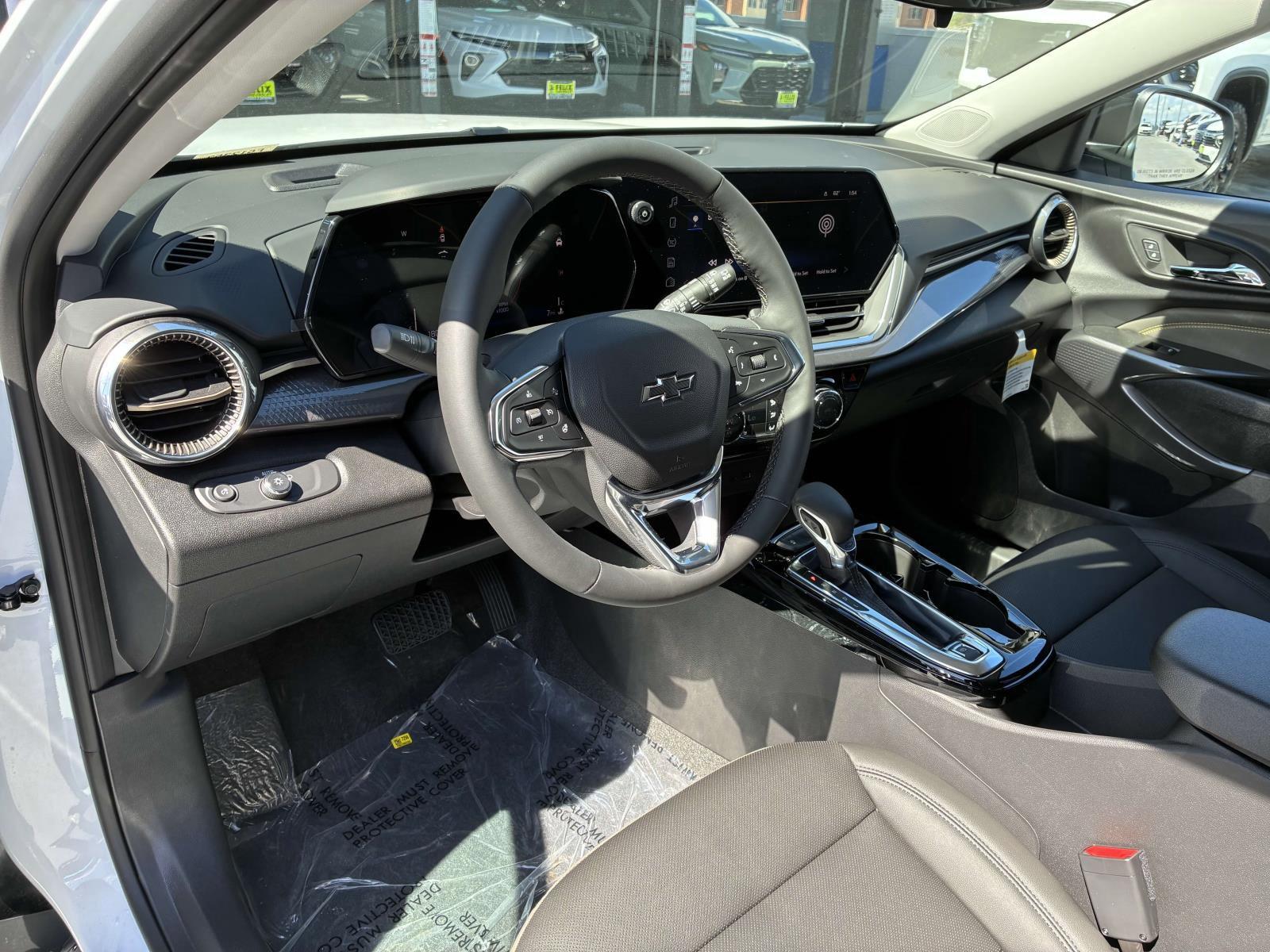 2025 Chevrolet Trax Vehicle Photo in LOS ANGELES, CA 90007-3794