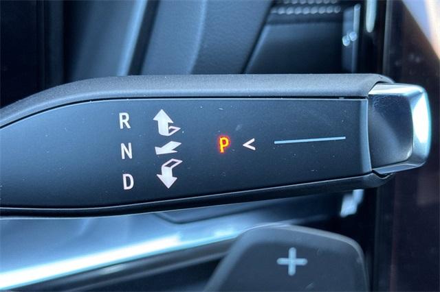 2025 GMC Terrain Vehicle Photo in ELK GROVE, CA 95757-8703