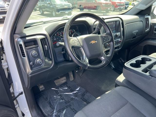 2018 Chevrolet Silverado 1500 Vehicle Photo in GREEN BAY, WI 54304-5303