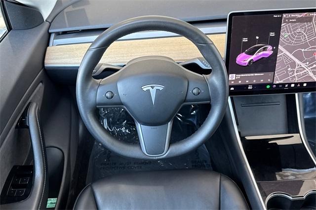 2020 Tesla Model 3 Vehicle Photo in ELK GROVE, CA 95757-8703