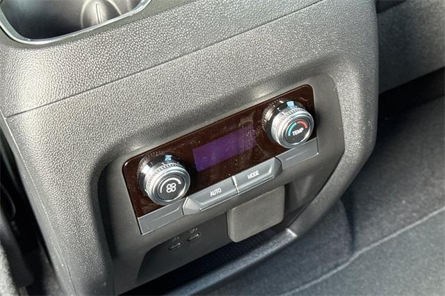 2025 GMC Acadia Vehicle Photo in ELK GROVE, CA 95757-8703