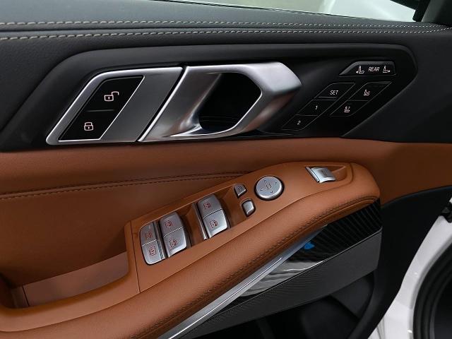 2025 BMW X7 M60i Vehicle Photo in Appleton, WI 54913