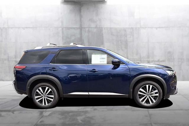 2025 Nissan Pathfinder Vehicle Photo in Ballwin, MO 63011