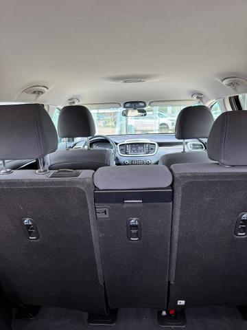 2020 Kia Sorento Vehicle Photo in Peoria, IL 61615