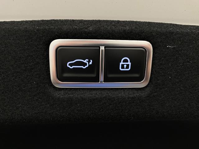 2025 Hyundai SONATA Hybrid Vehicle Photo in Appleton, WI 54913