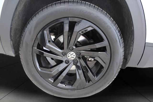 2023 Volkswagen Atlas Vehicle Photo in Green Bay, WI 54304