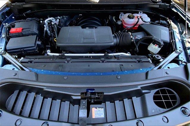 2025 Chevrolet Tahoe Vehicle Photo in KANSAS CITY, MO 64114-4502