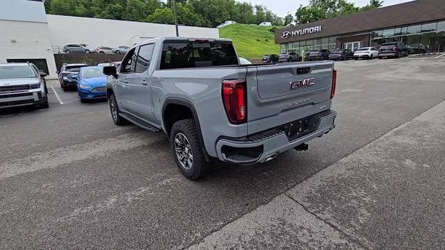2024 GMC Sierra 1500 Vehicle Photo in Pleasant Hills, PA 15236