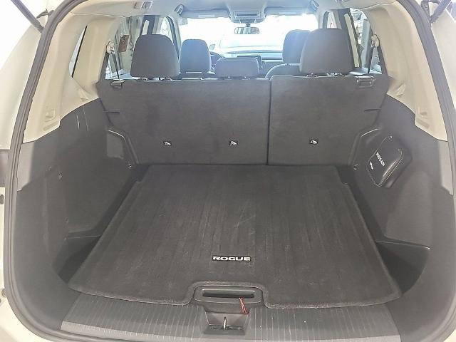 2024 Nissan Rogue Vehicle Photo in Cedar Rapids, IA 52402