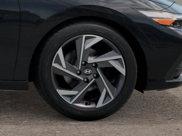 2025 Hyundai ELANTRA Vehicle Photo in Green Bay, WI 54304