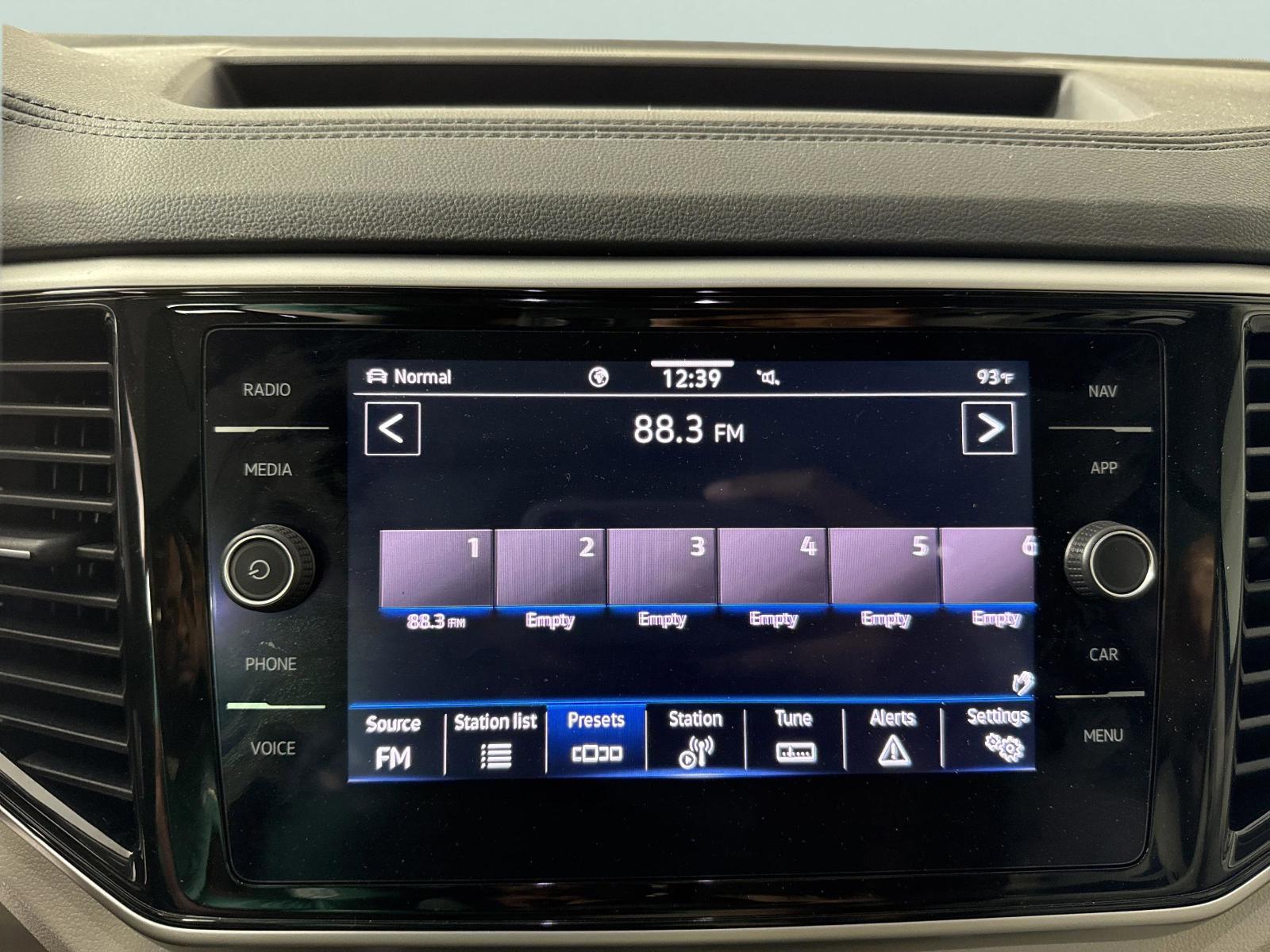 2022 Volkswagen Atlas Vehicle Photo in Georgetown, TX 78626