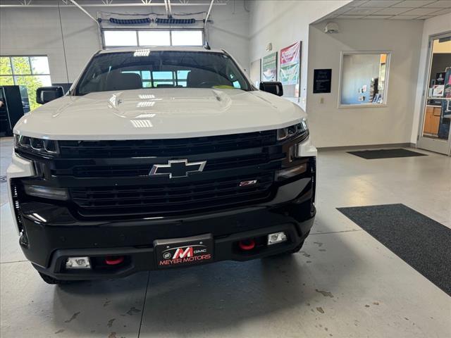 Used 2022 Chevrolet Silverado 1500 Limited LT Trail Boss with VIN 3GCPYFEL8NG111797 for sale in Plymouth, WI