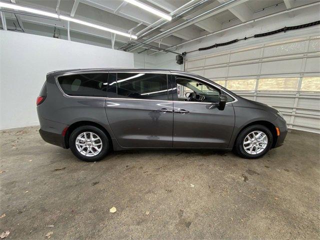 2023 Chrysler Pacifica Vehicle Photo in PORTLAND, OR 97225-3518